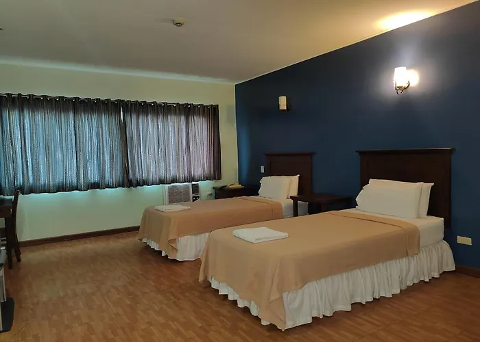 Hotel Oftana Near Oakridge